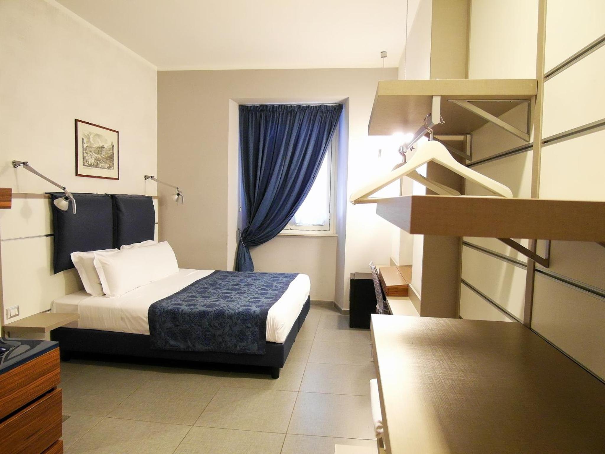 Room, Double Bed