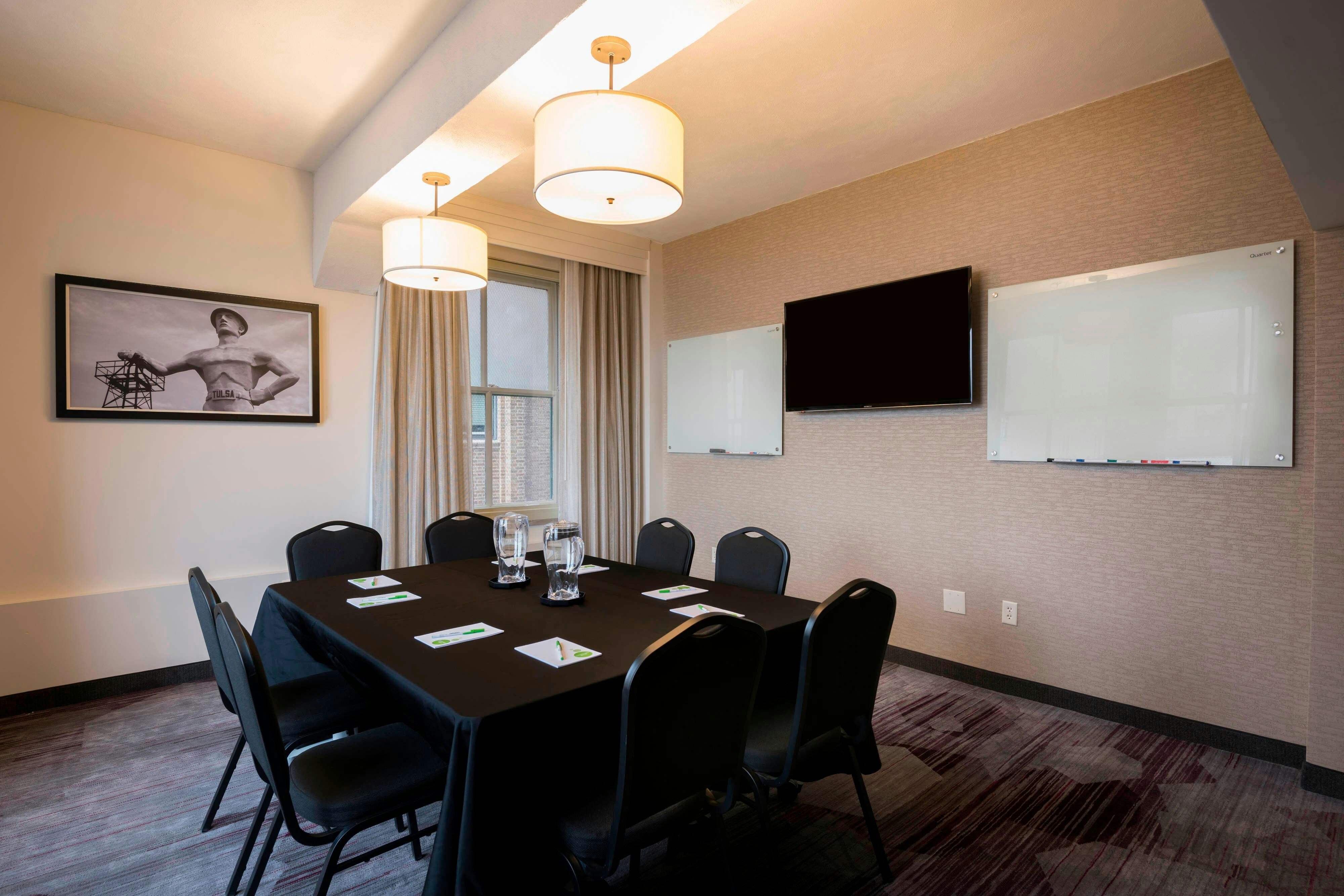 Courtyard By Marriott Tulsa Downtown 20/23