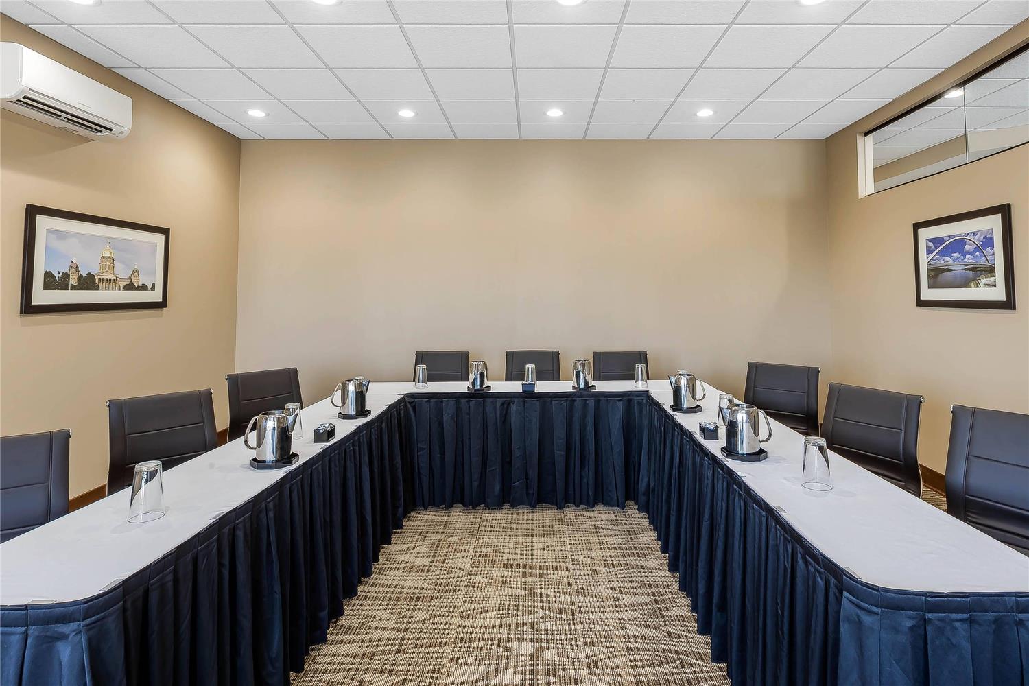 Comfort Inn & Suites Event Center 5/9