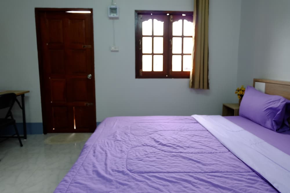 Sirimongkol Resort 22/51