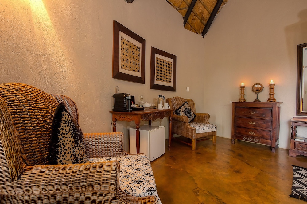 Mvuradona Safari Lodge 23/50