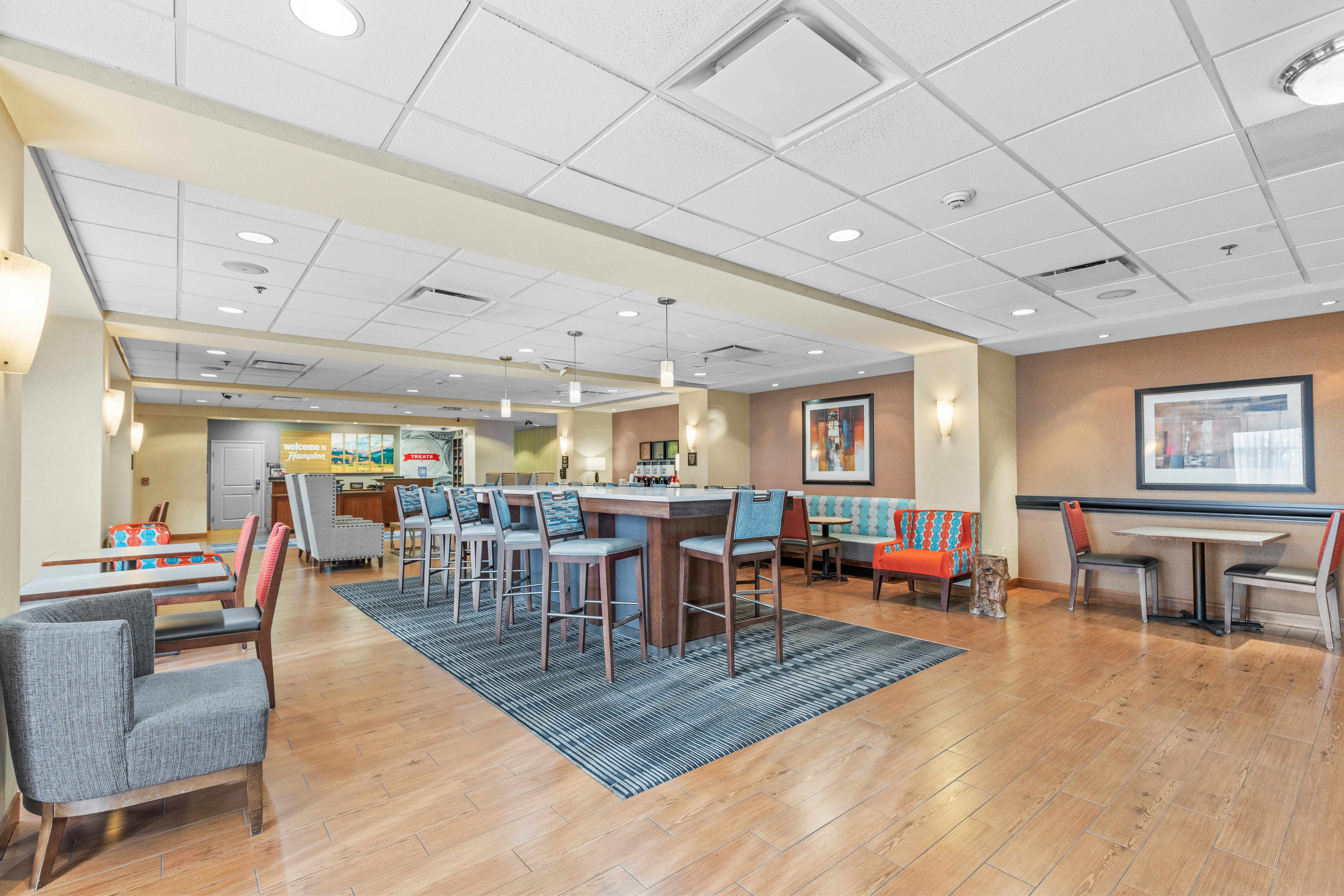 Hampton Inn Denver Northeast Brighton 33/46