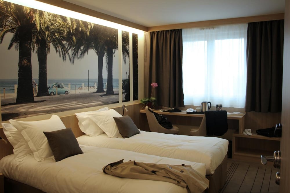 BRIT HOTEL MONTARGIS - LE RELAIS DU MIEL 12/39