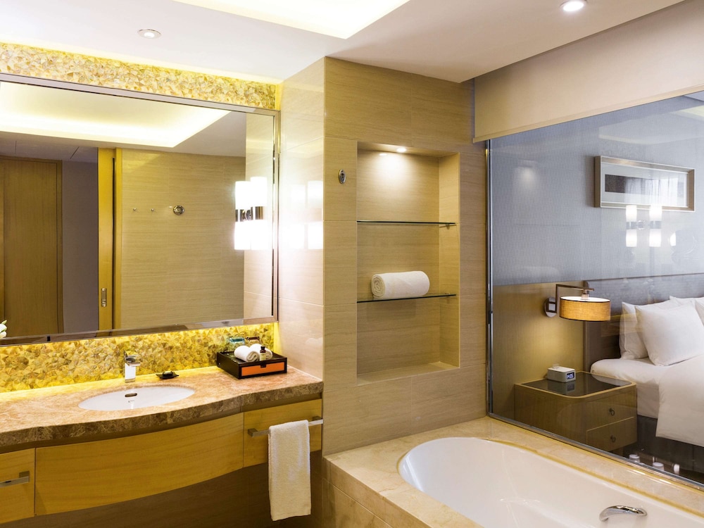 Pullman Changshu Leeman 33/78