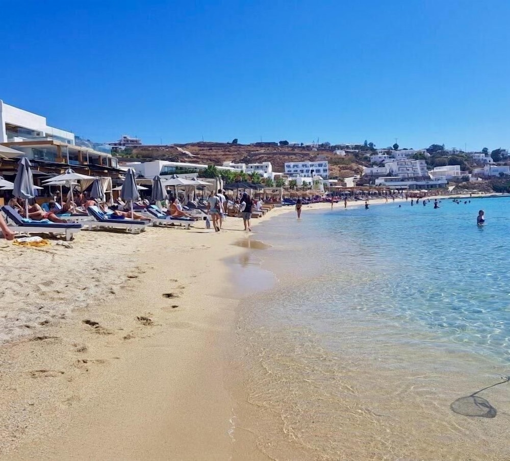Nuca Mykonos 42/48
