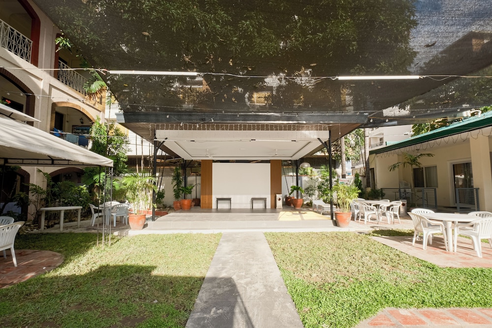 Orchid Inn Resort 49/57