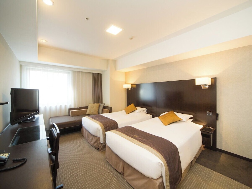 DELUXE, TWIN BEDS