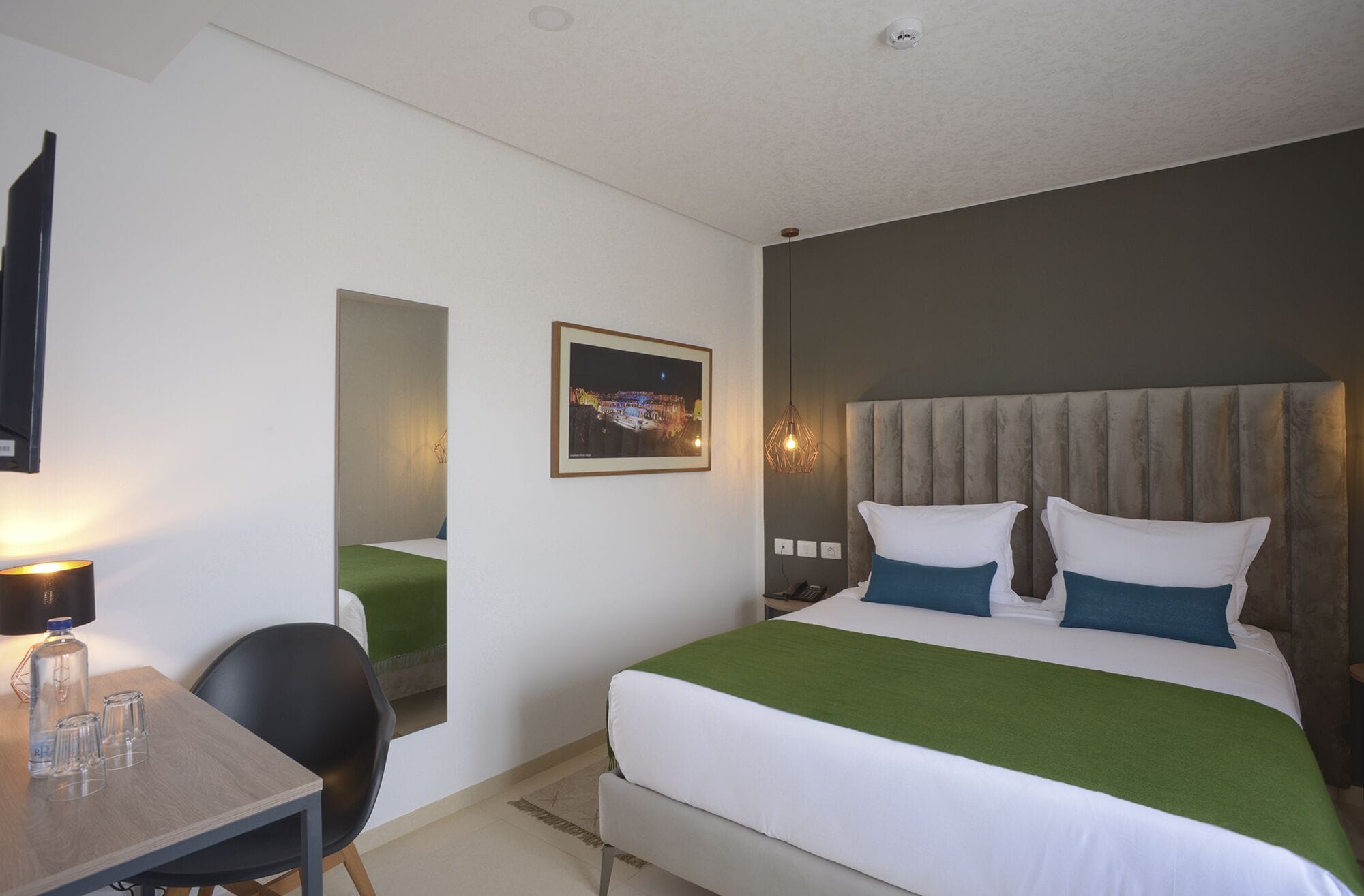 Junior Suite, Studio, Queen Bed