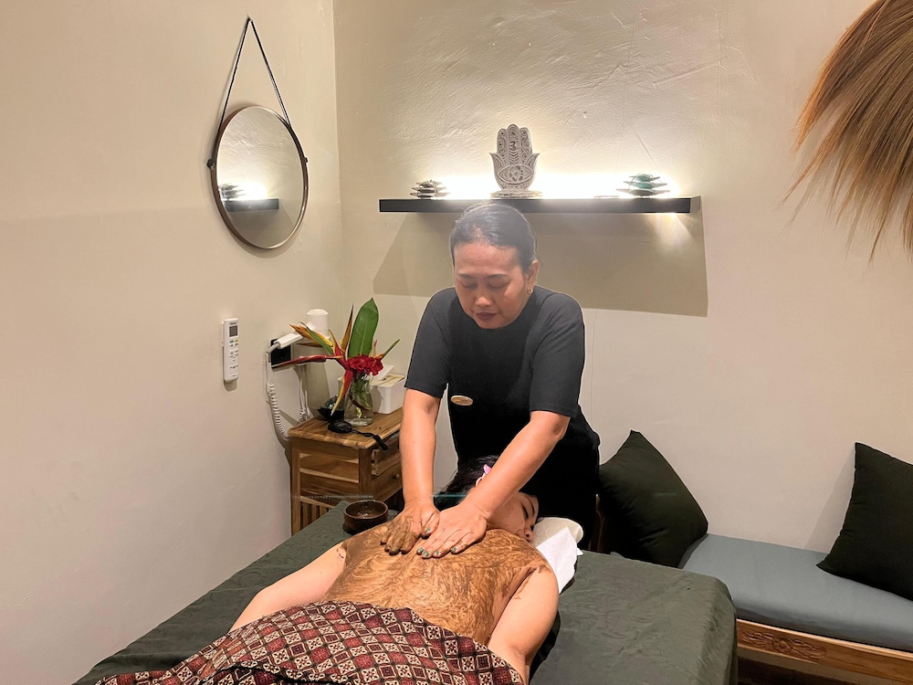 Abian Klumpu Villa & Spa Sanur Bali 6/50