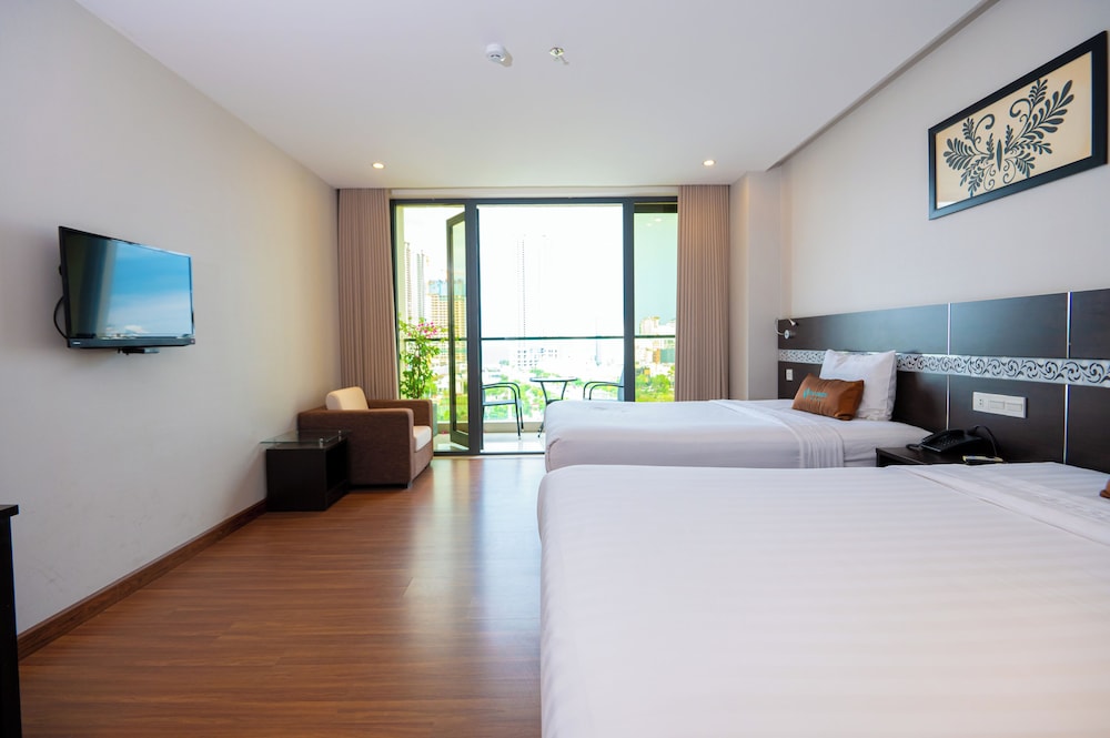 Sea Garden Hotel 27/65