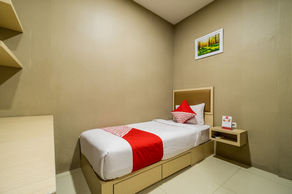 OYO 279 Deli Homestay 13/20