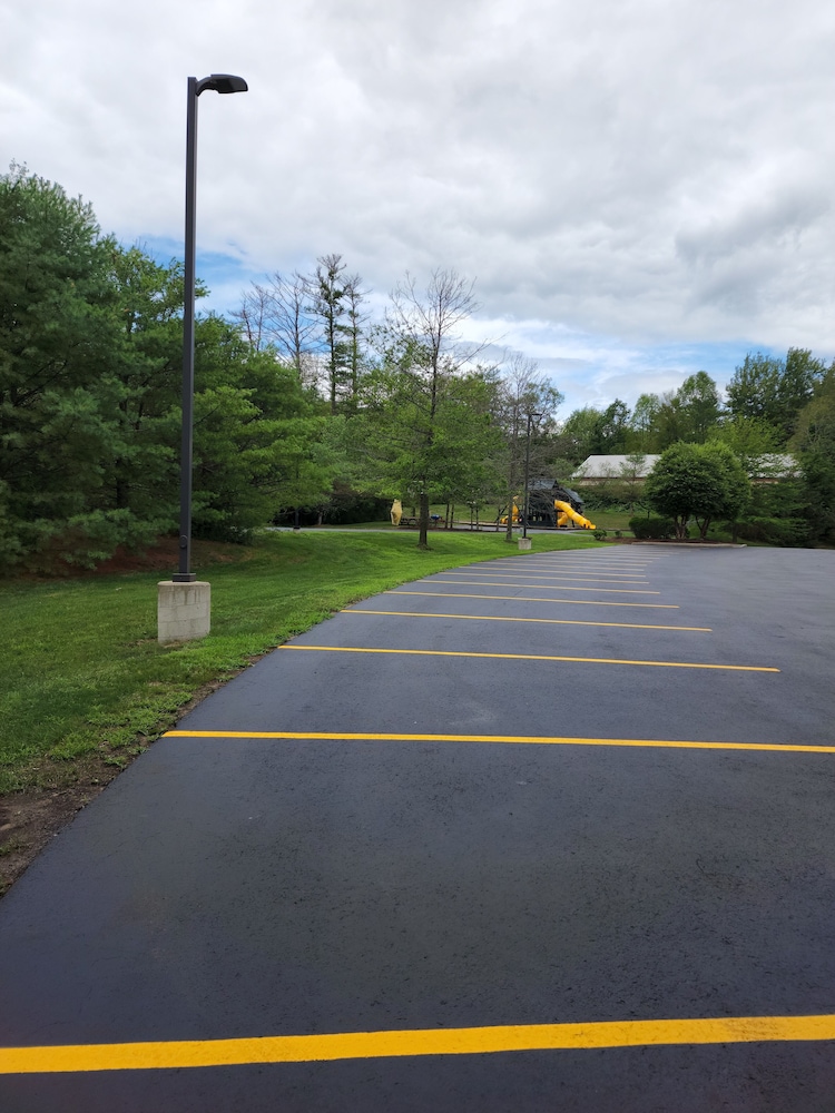 La Quinta Inn and Suites by Wyndham Lake George 21/50