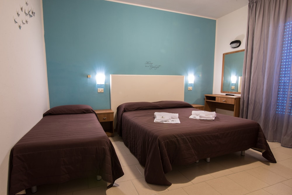 Hotel Veladoro 38/68