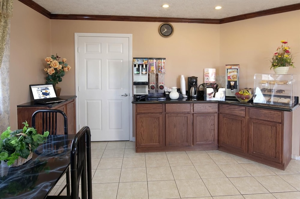 Americas Best Value Inn Suites Hempstead Prairie View 9/22