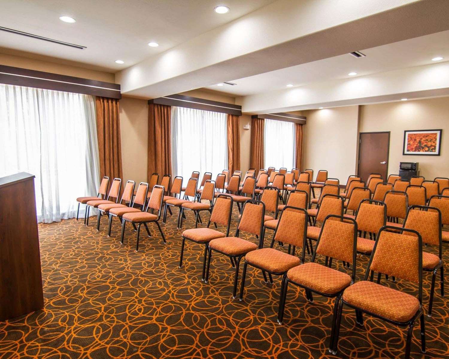 Sleep Inn Suites I 20 36/43