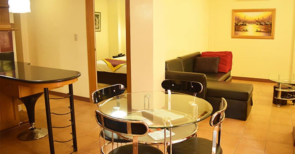 Casablanca Hotel Condominium 23/29
