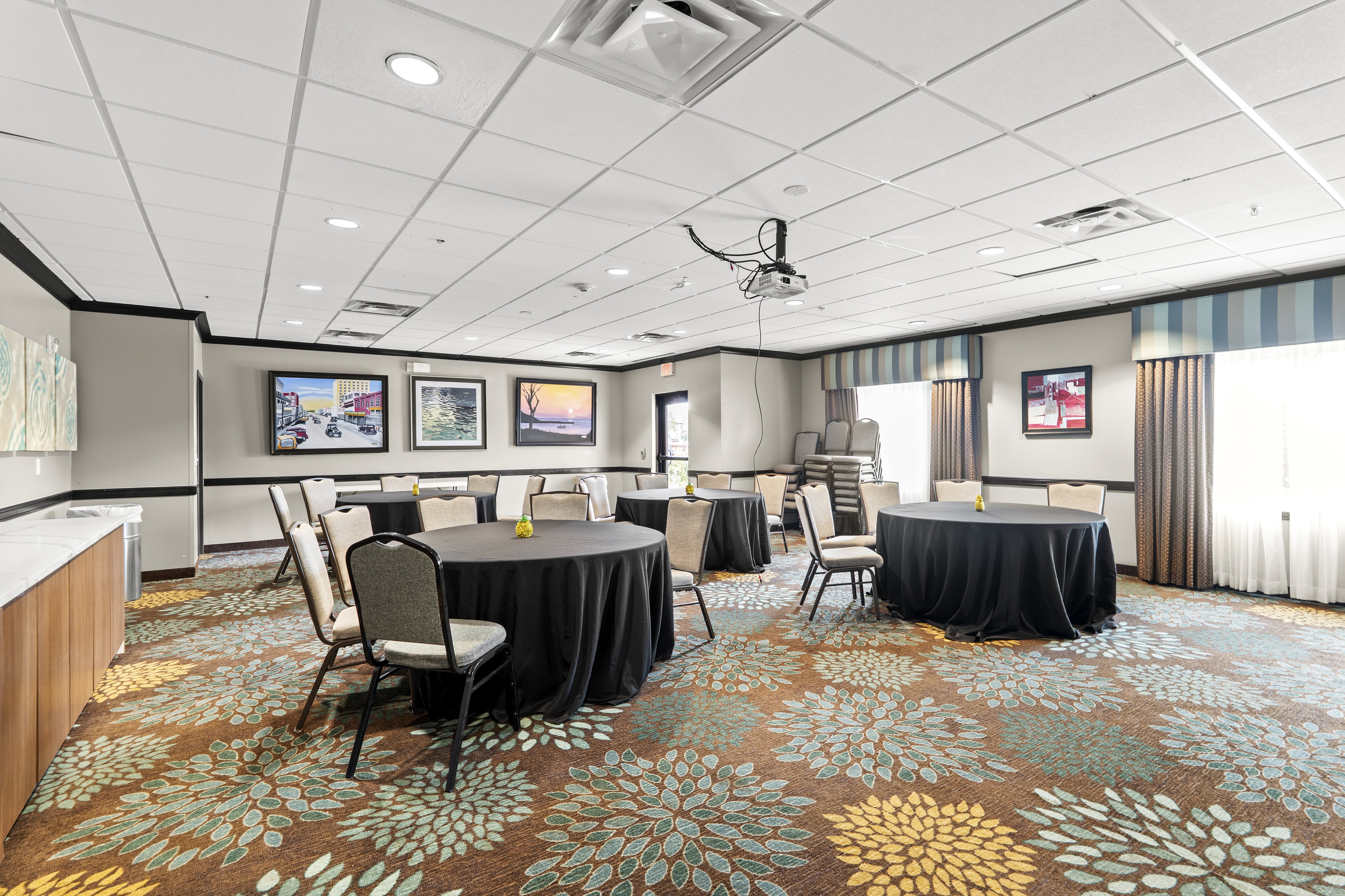 Staybridge Suites Houston-Nasa/Clear Lake 62/80