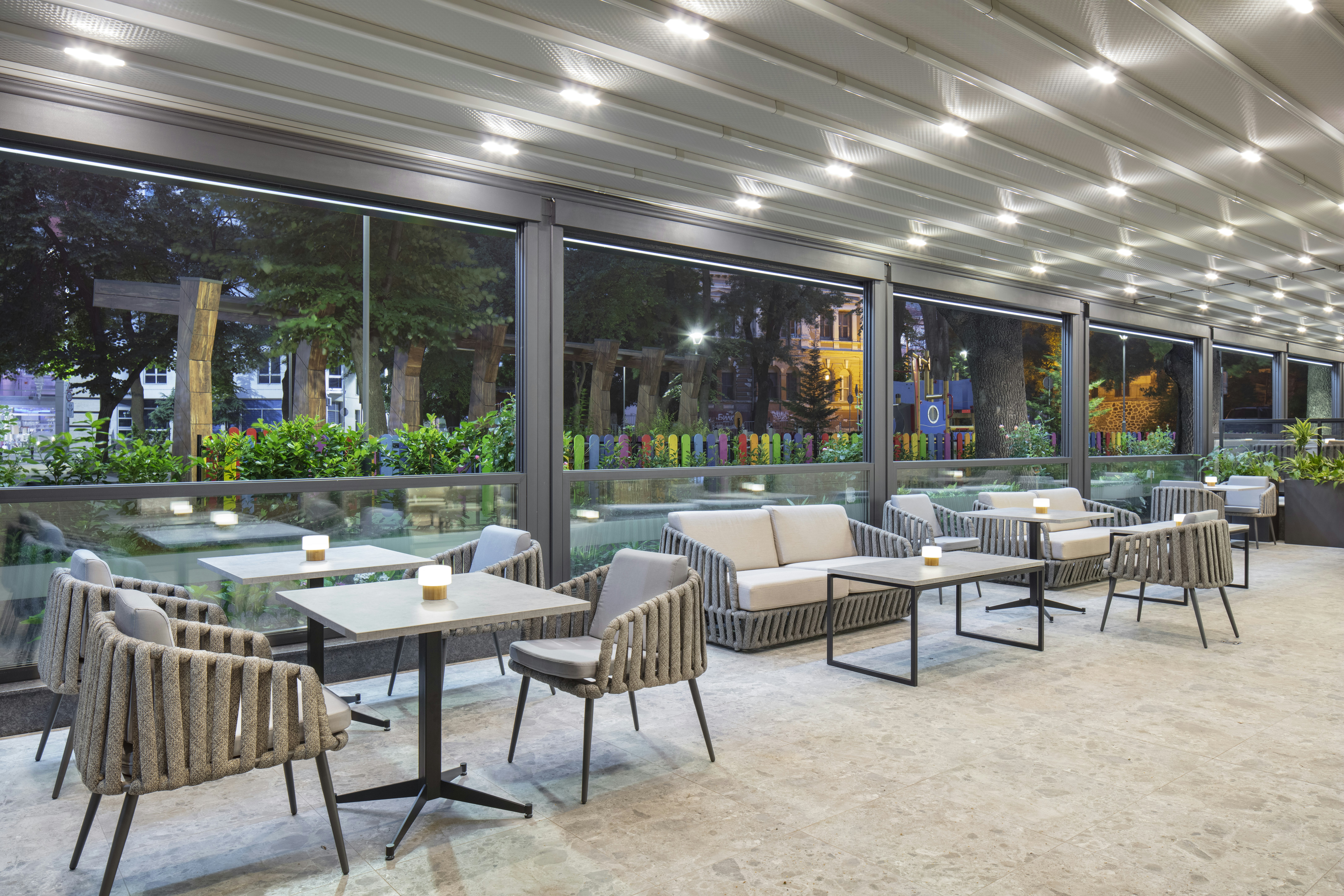 DoubleTree by Hilton Plovdiv Center 35/55