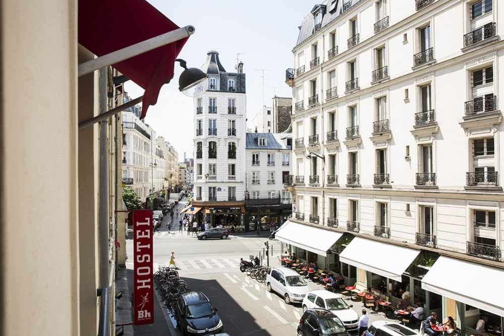 Auberge Internationale Des Jeunes 41/44