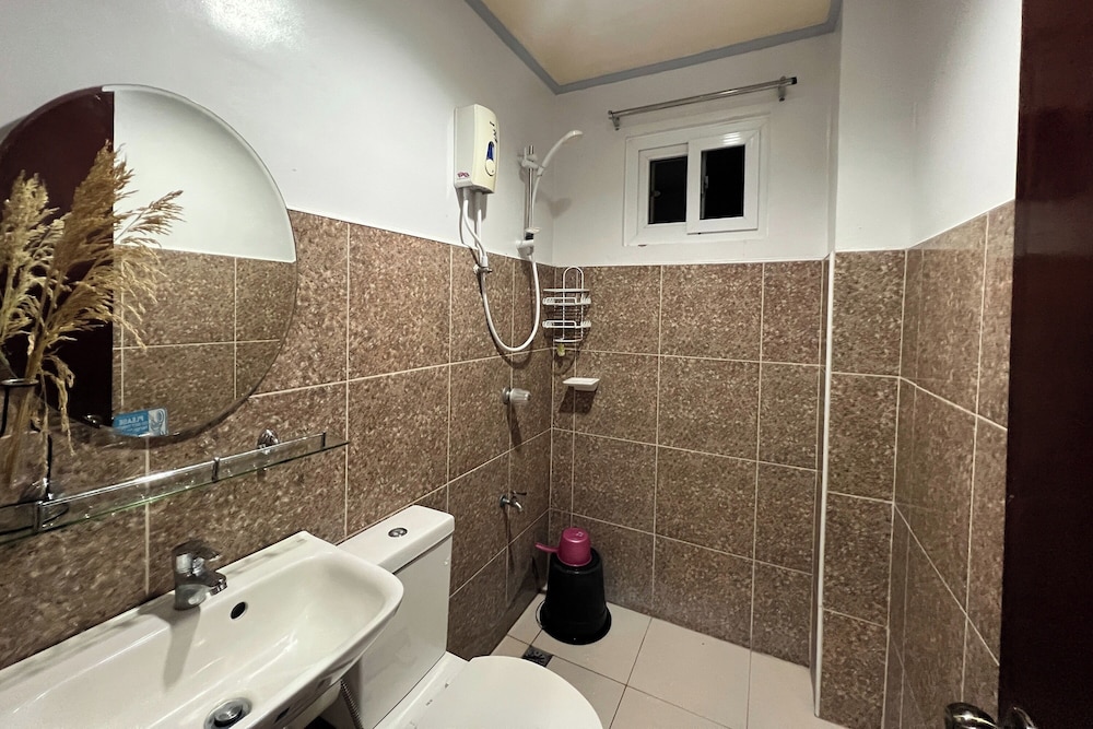 Gilin Pension House 27/27
