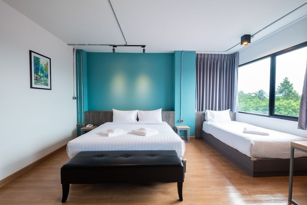 S.22 Hotel Suratthani 17/64