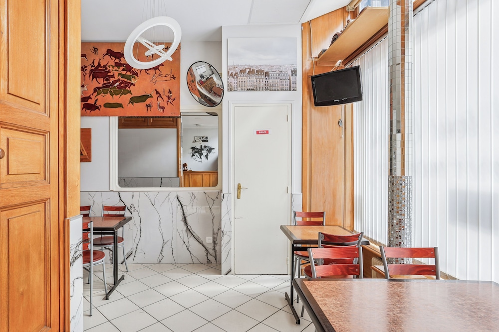 Hotel Telemaque 33/44