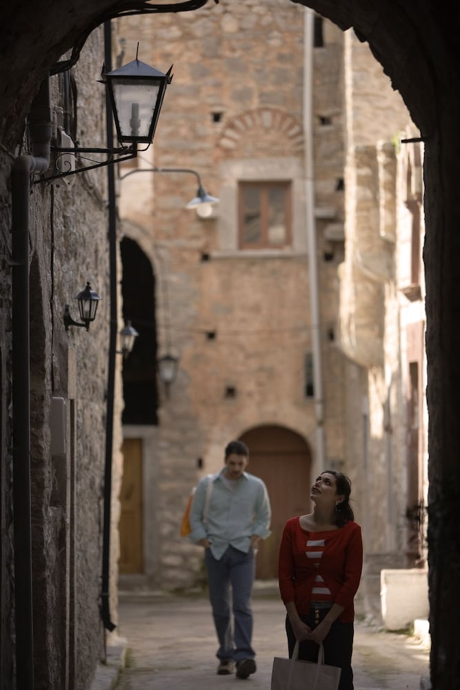 MEDIEVAL CASTLE SUITES TRADITIONAL 46/50