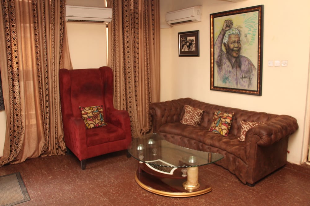 Sapphire Guest House 9/14