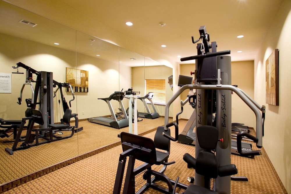 Holiday Inn Express Hotel And Suites Kingsville 26/55