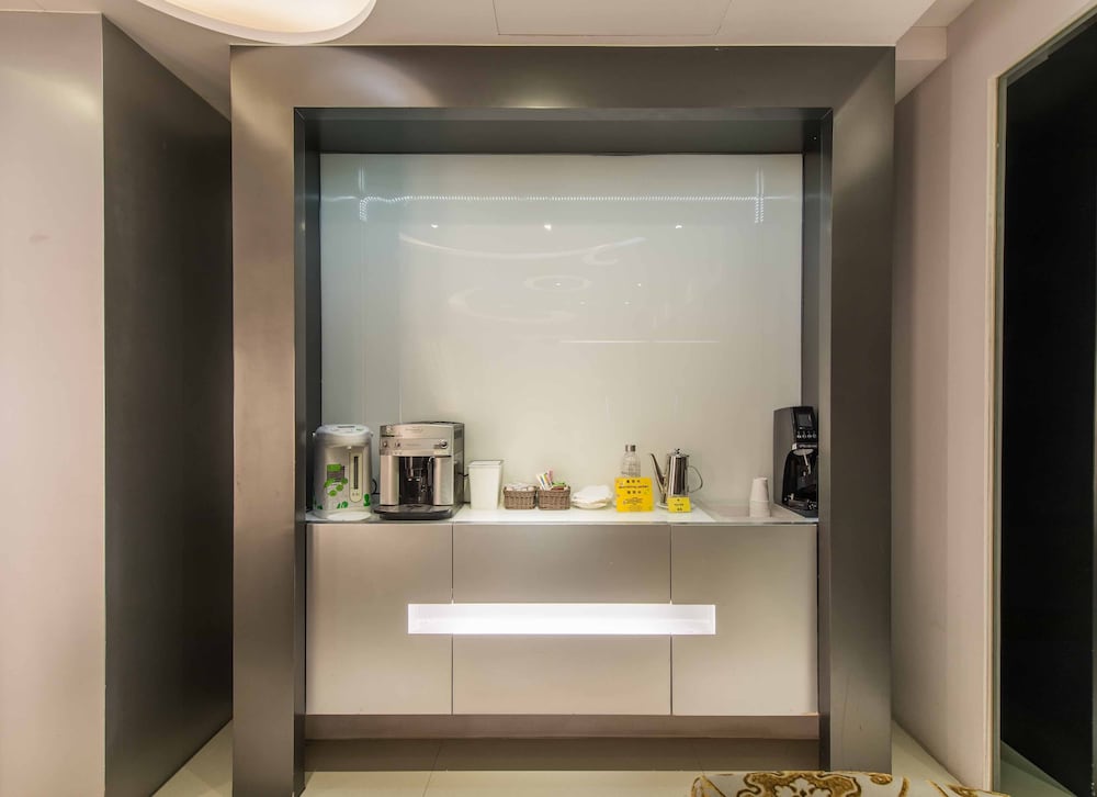 Forward Hotel Nangang 6/70