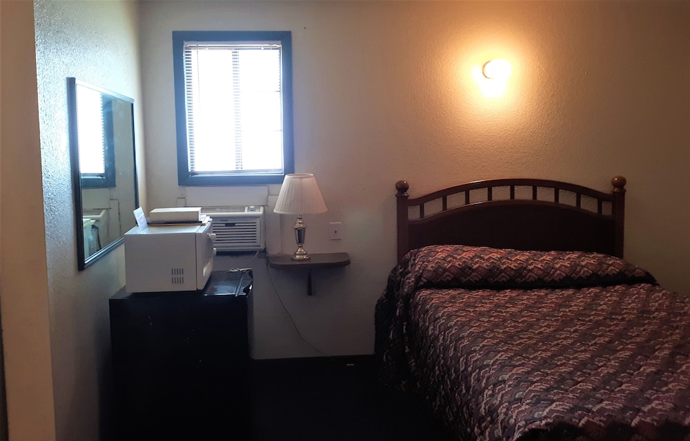 Hotel Cheyenne Wells - US 40 22/36