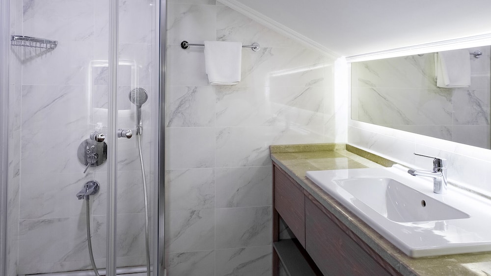 Mata Butik Hotel 46/50