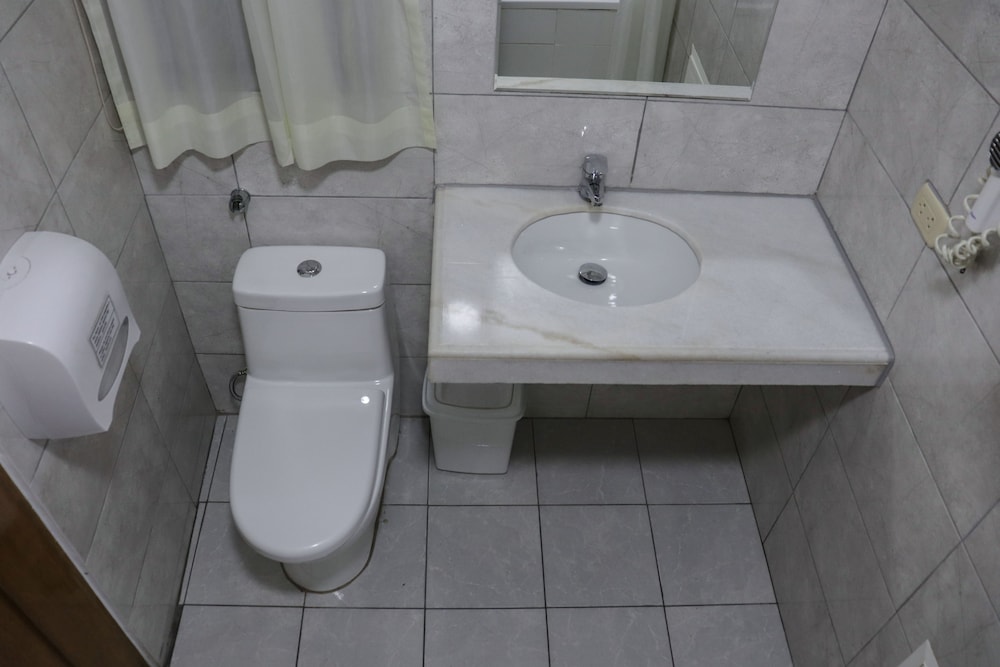 Inkari Suites 4/66