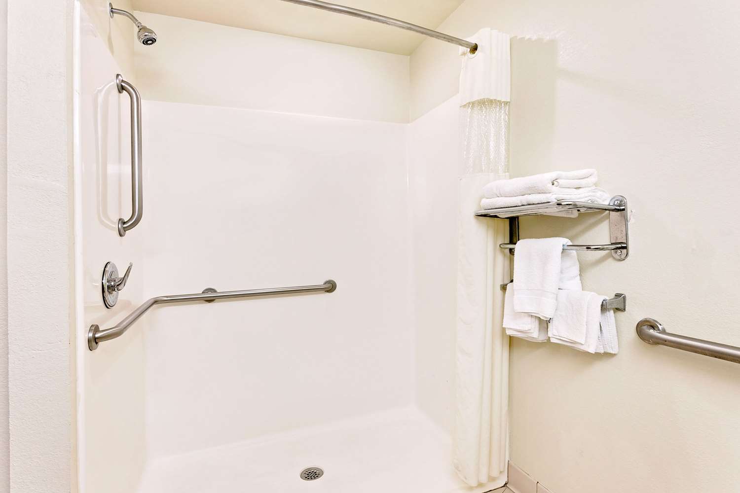 Microtel Inn And Suites Augusta 26/26