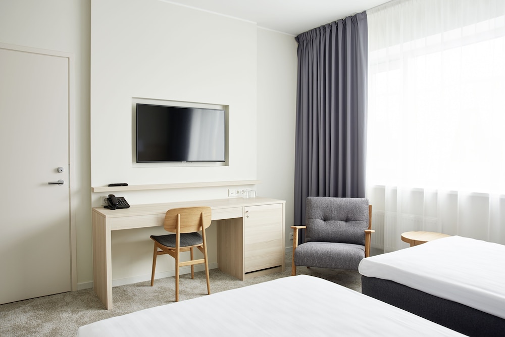 Tallink Spa and Conference Hotel 29/79