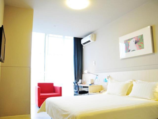 Jinjiang Inn (Canglang New Town Hotel, Wanda Plaza, Wuzhong, Suzhou) 25/49