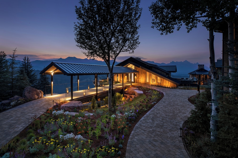 Hotel Yellowstone at Jackson Hole 47/50