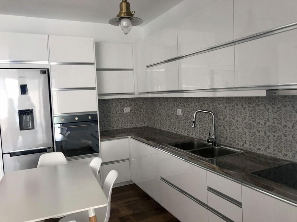 EPIRUS HOTEL 48/50