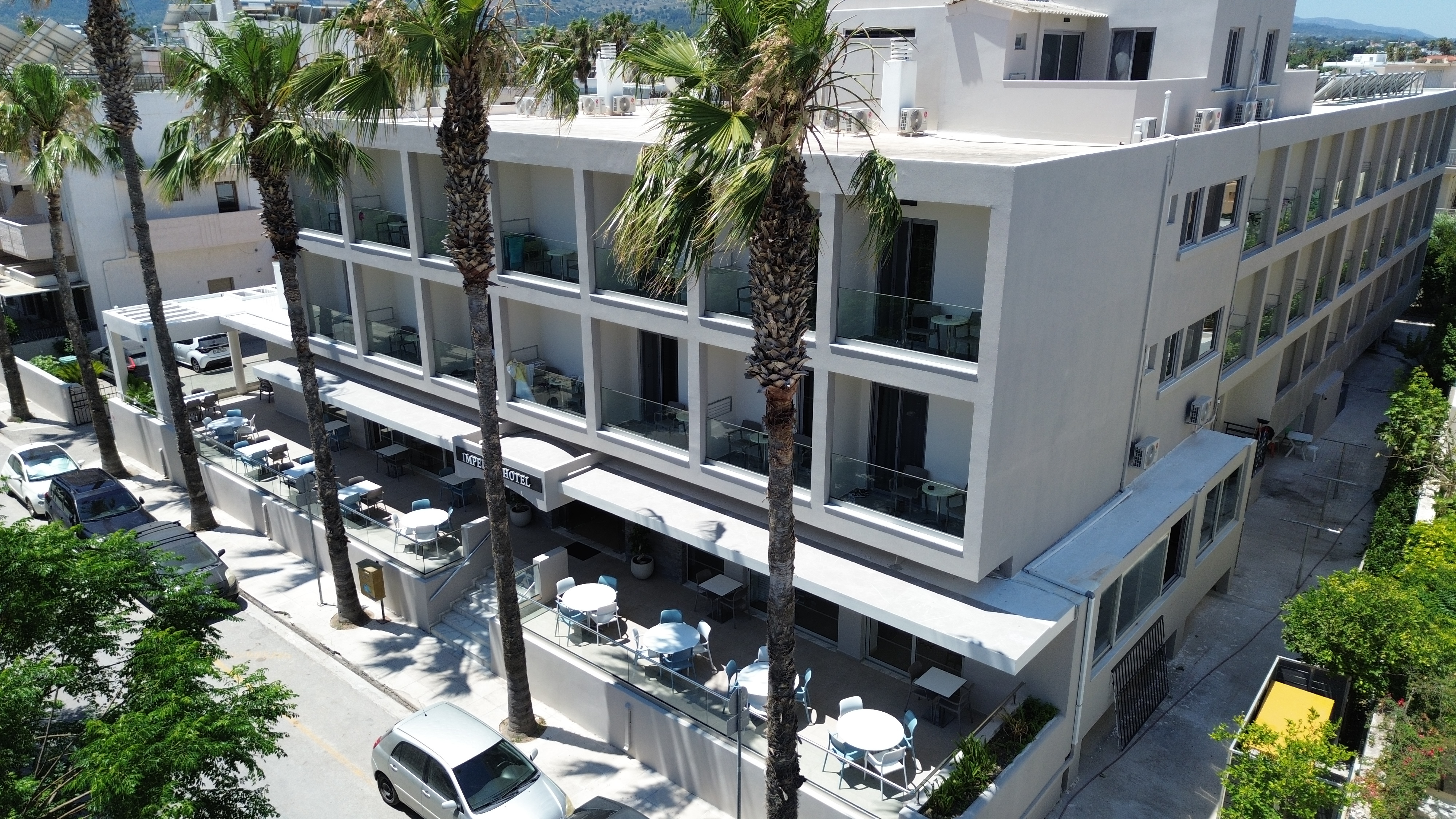 Imperial Hotel And Apartments 2/33
