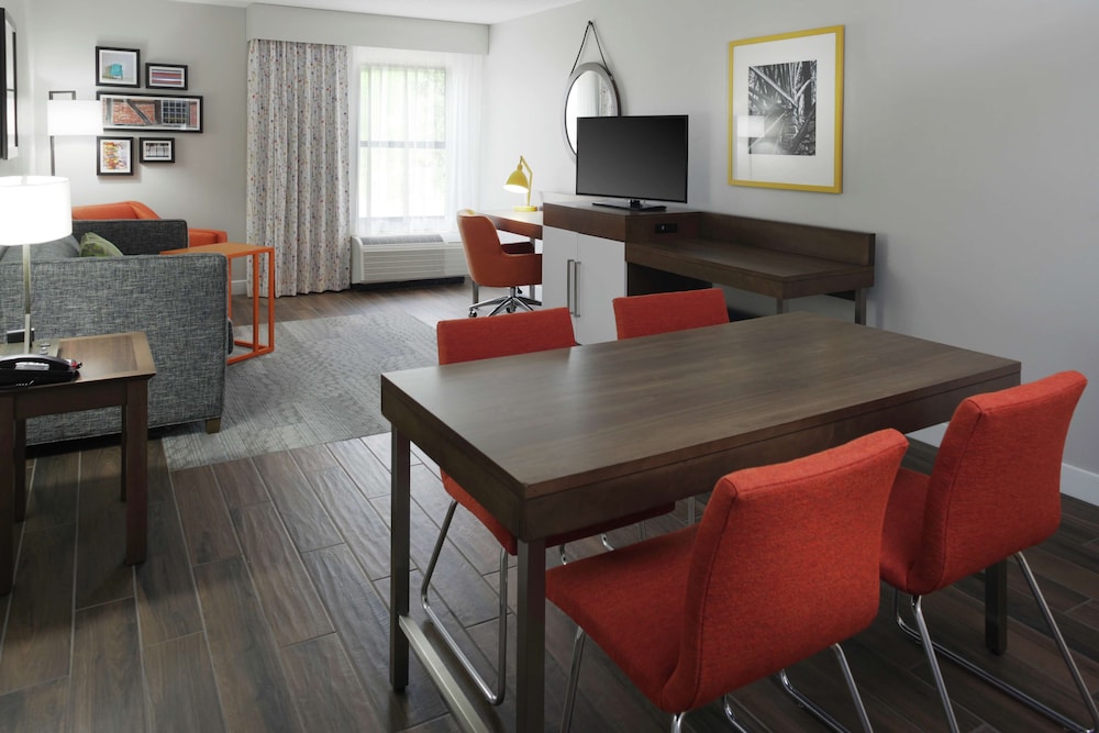 Hampton Inn Jasper 24/42