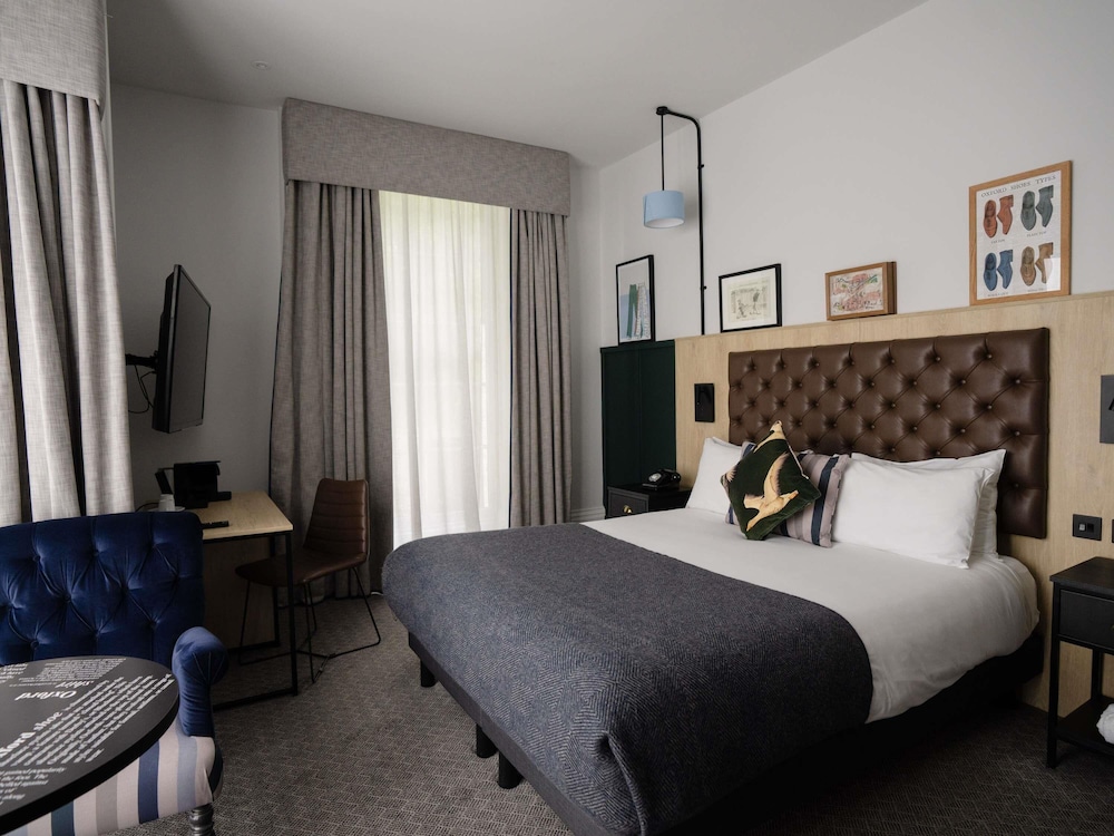 Mercure Oxford Hawkwell House Hotel 23/63
