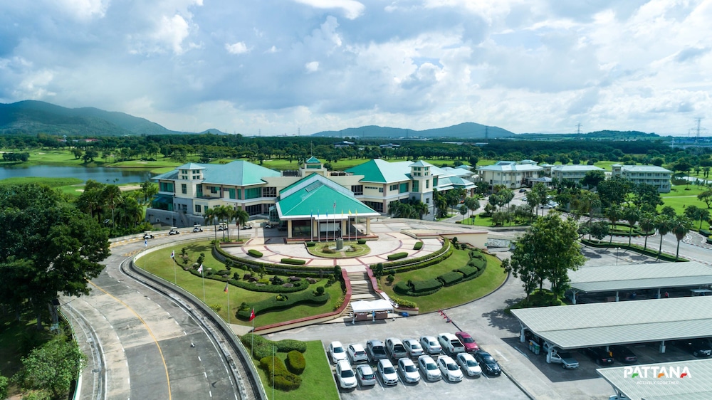 Pattana Golf Club And Resort 35/50