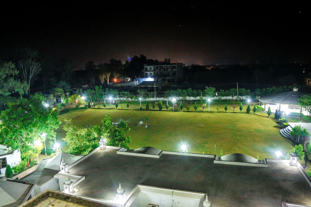 GULMOHAR SARISKA RESORT 28/45