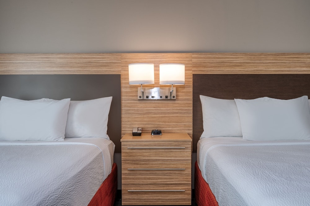 TownePlace Suites by Marriott Indianapolis Airport 18/63