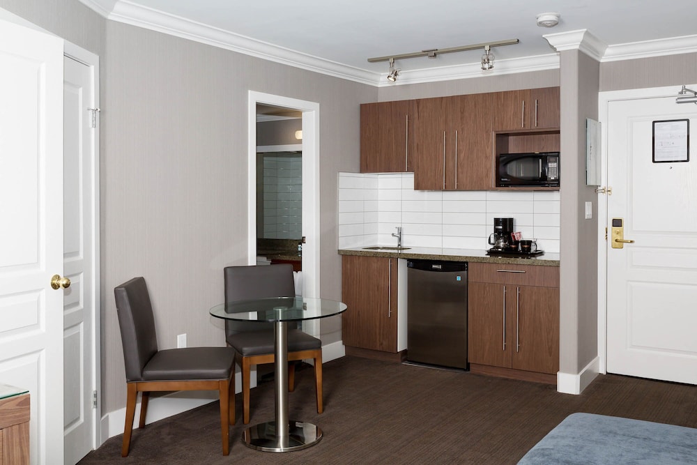 Sandman Hotel Langley 37/47
