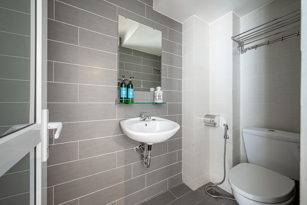 Cozrum Homes - Sonata Residence 45/50