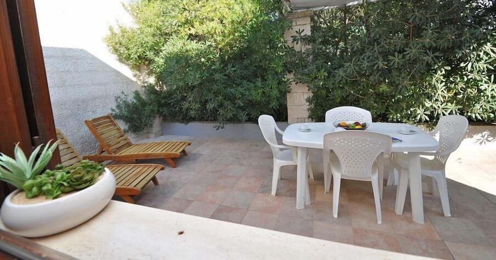 Residence Elena 45/50