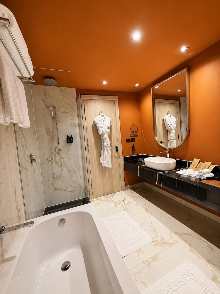 Monaco, Villa, 1 Queen and 4 Single Beds, Private Pool, M Hotels at Porto Marina 4/5