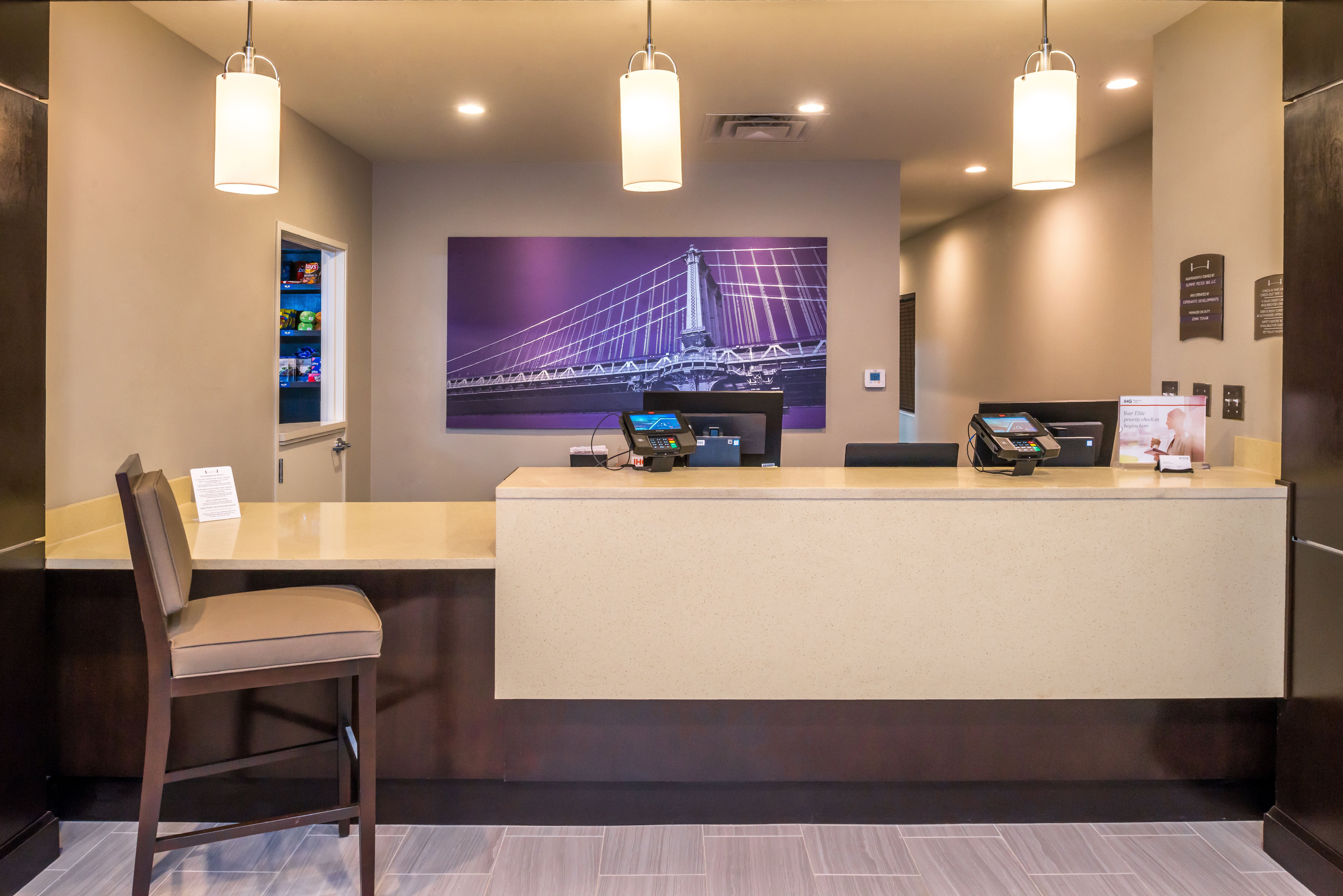 Staybridge Suites Pecos 10/56