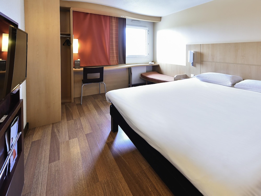 STANDARD, DOUBLE BED